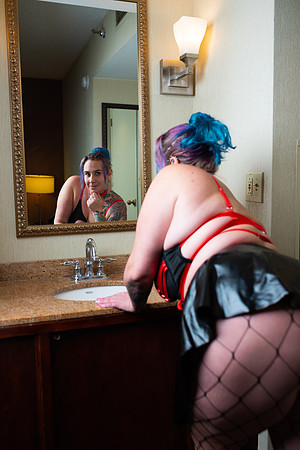 Tabitha & Catherine Embassy Suites Photoshoot 1.18.2025 x David Alexander Media-8429