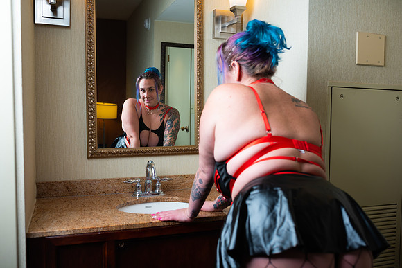 Tabitha & Catherine Embassy Suites Photoshoot 1.18.2025 x David Alexander Media-8428