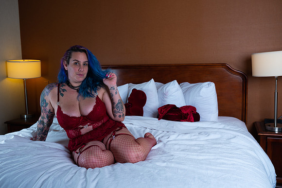 Tabitha & Catherine Embassy Suites Photoshoot 1.18.2025 x David Alexander Media-8174